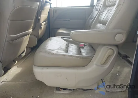 2008 Honda Odyssey Ex-L z USA, uszkodzony, nr VIN 5FNRL387X8B009805